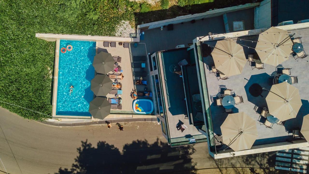 Capo Verde Hotel Батуми Екстериор снимка